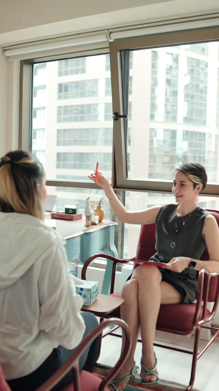 Potansiyeli Keşfetmek ve Hayata Geçirmek: Danışmanlığımızın Özü